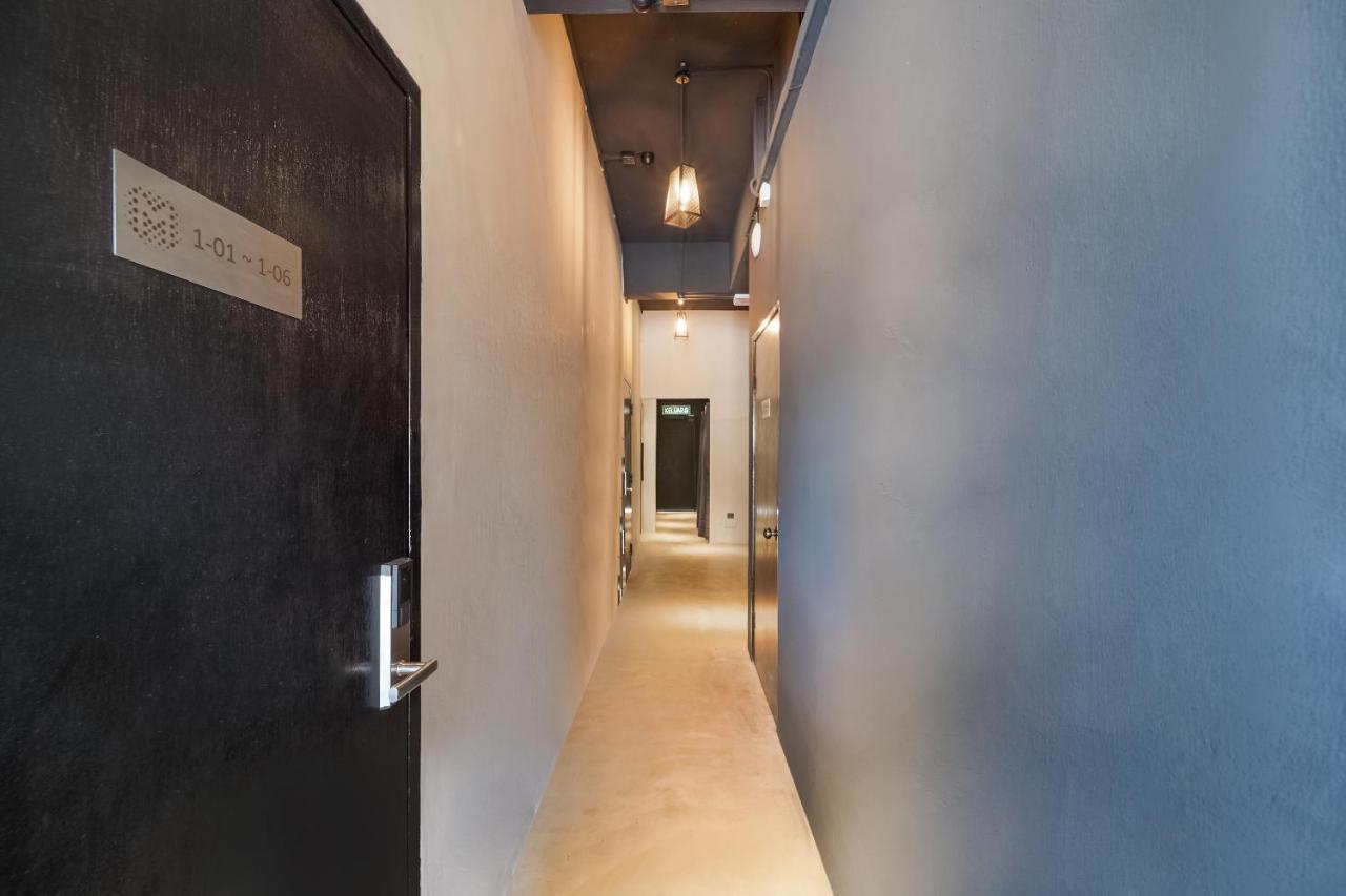 Oyo 89635 Modular Langkawi Capsule Hotel Padang Mat Sirat Exterior foto
